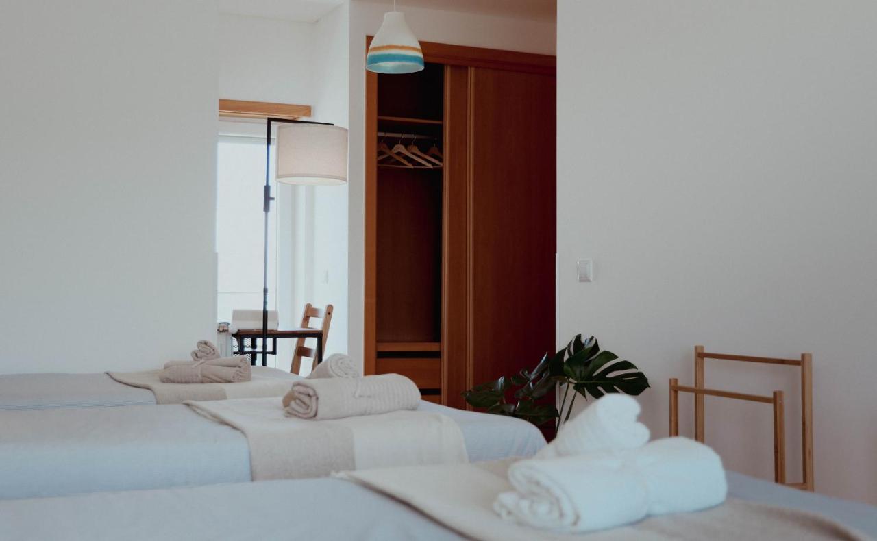 Wellnesshouse Bed and Breakfast Atouguia Da Baleia Exteriör bild