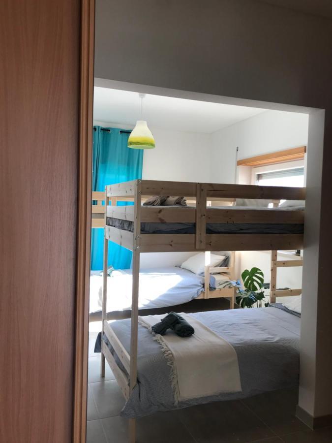 Wellnesshouse Bed and Breakfast Atouguia Da Baleia Exteriör bild